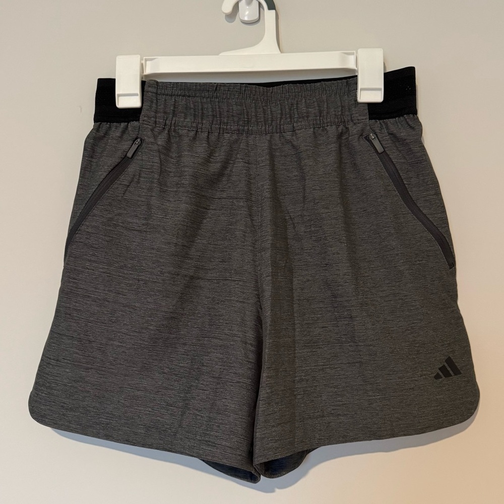 Adidas Aeroready Men’s Gray Athletic Lined‎ Shorts drawstring 5” inseam Small
